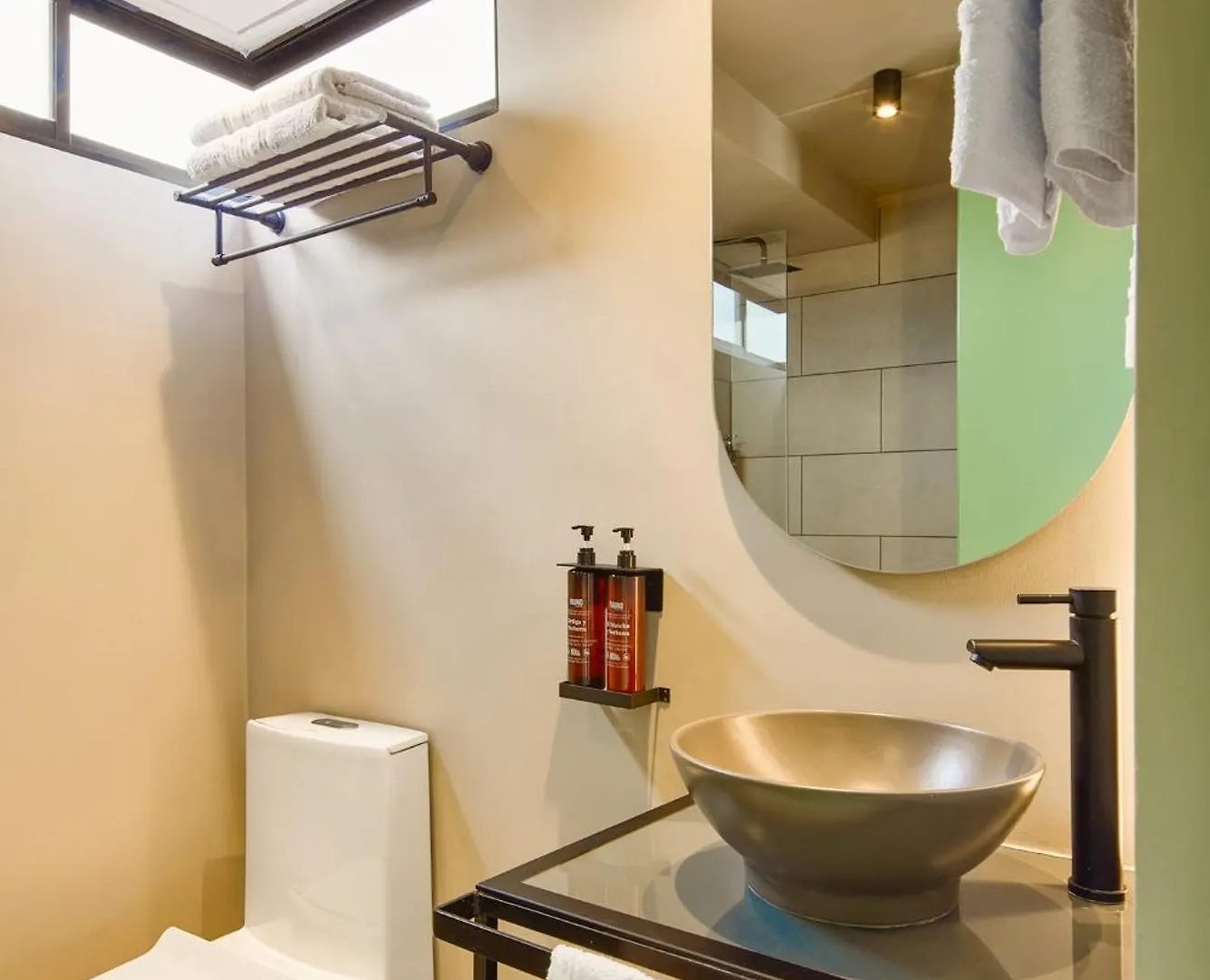 Urbit Social Lofts Hotel Medellin