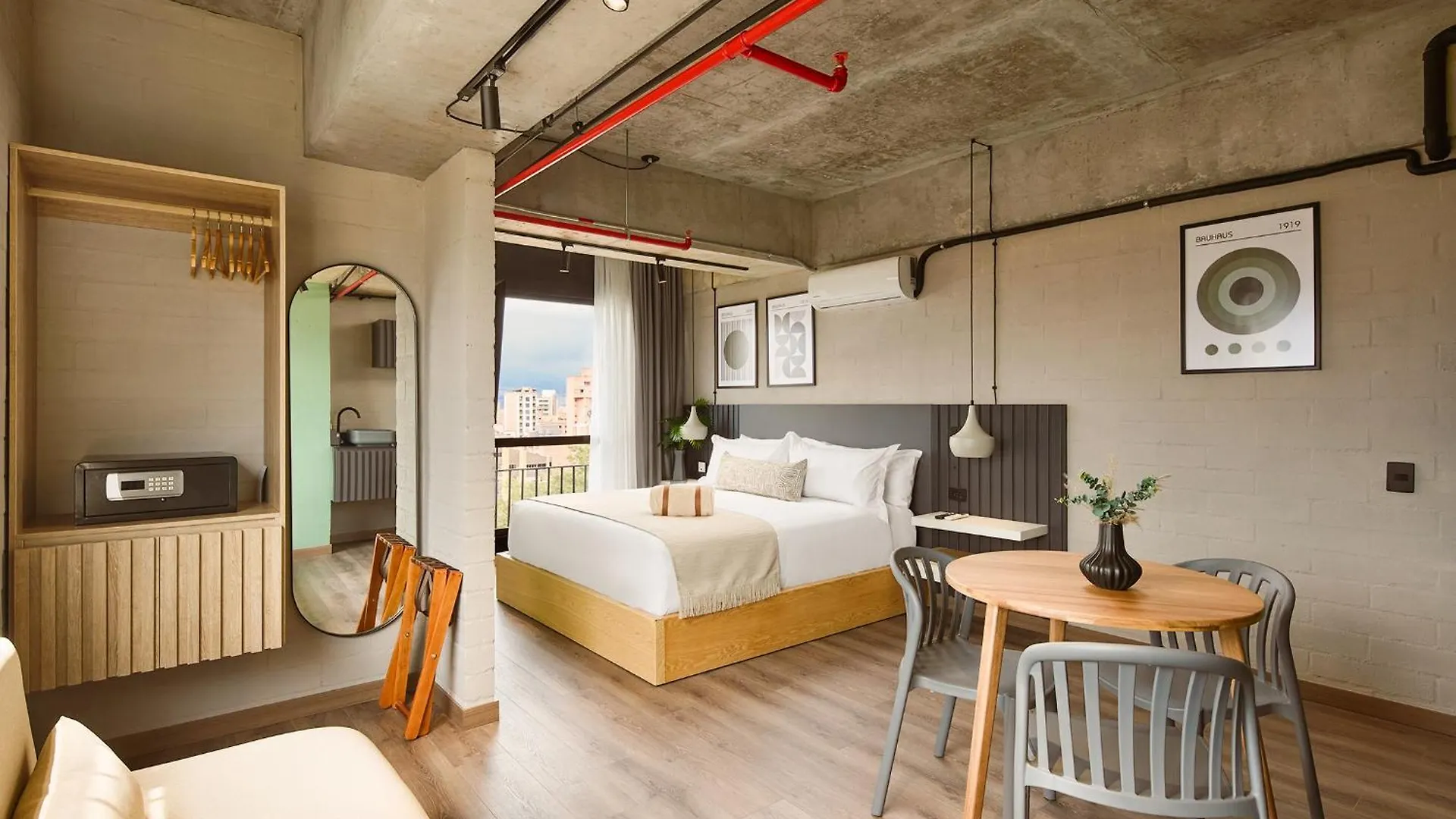 Urbit Social Lofts location