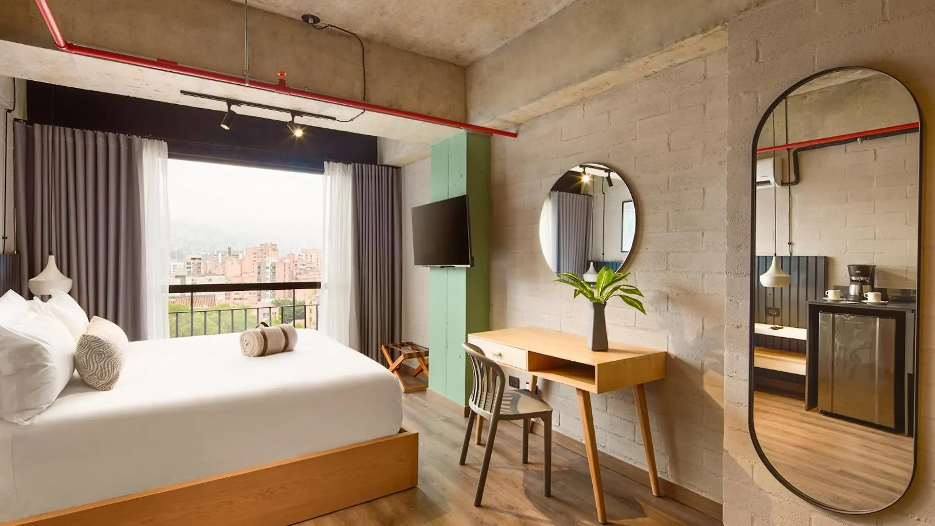 Urbit Social Lofts Hotel Medellin 4*,